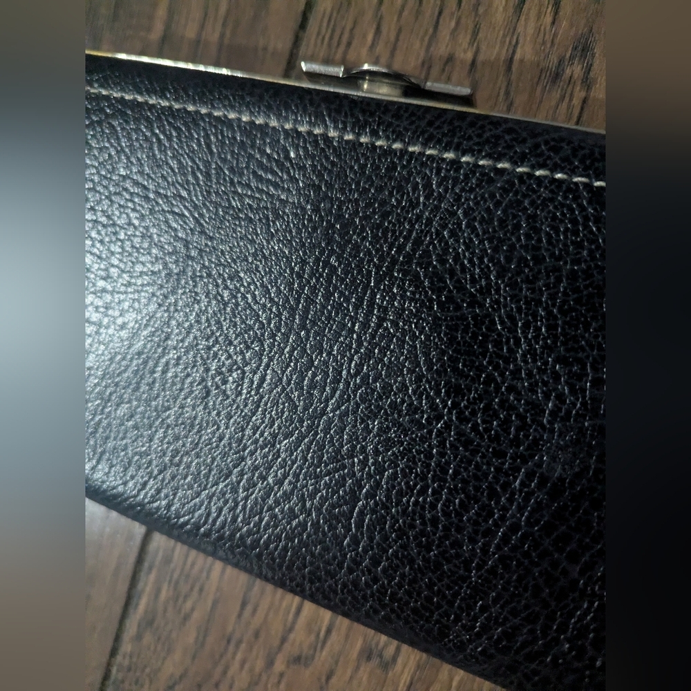 Nordstrom Black Leather Snap Clutch Silver Accents Classic Elegant NWOT Unmarked - Picture 8 of 8